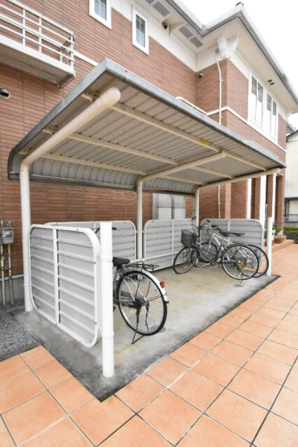 ��ʌ��������܎s��΋�{���Q���ڂ̃A�p�[�g�̂��̑�