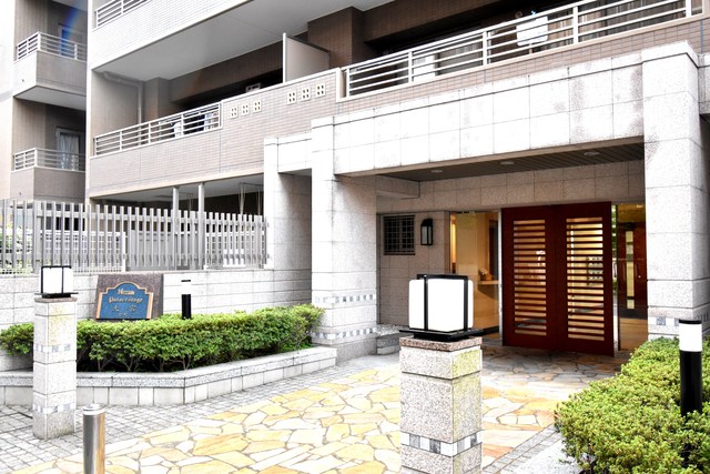 ��ʌ��������܎s��{��{���S���ڂ̃}���V�����̃G���g�����X