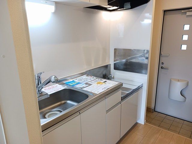 ��ʌ��t�����s���Ǔ��R���ڂ̃A�p�[�g�̃L�b�`��