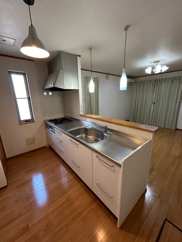 ��ʌ��������܎s�k����i���Q���ڂ̈�ˌ��ẴL�b�`��