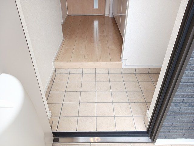 ��ʌ��t�����s���Ǔ��R���ڂ̃A�p�[�g�̌���