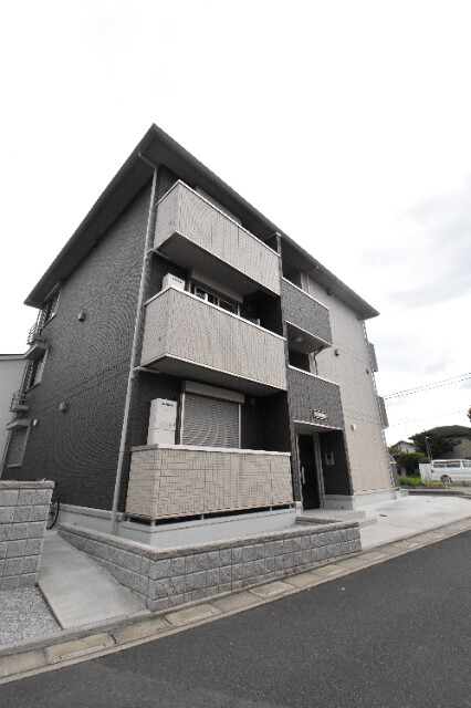 ��ʌ��������܎s���搼��{�P����35-2�̃A�p�[�g�̌����O��