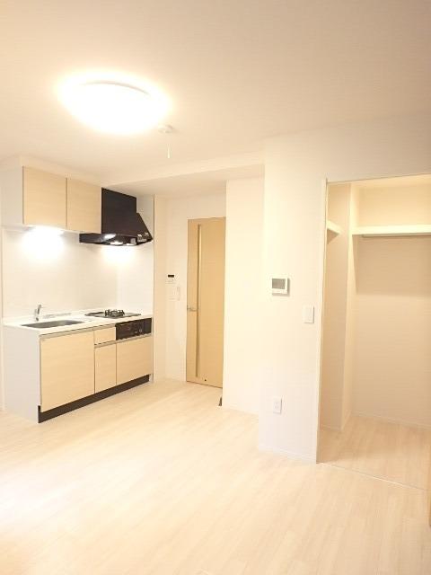 ��ʌ��������܎s��{��{���S���ڂ̃}���V�����̋��ԁE���r���O