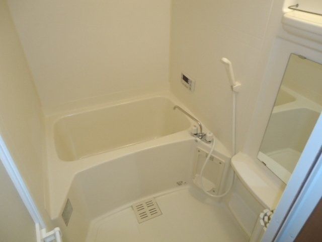 ��ʌ��@�c�s�n���Q���ڂ̃}���V�����̃o�X