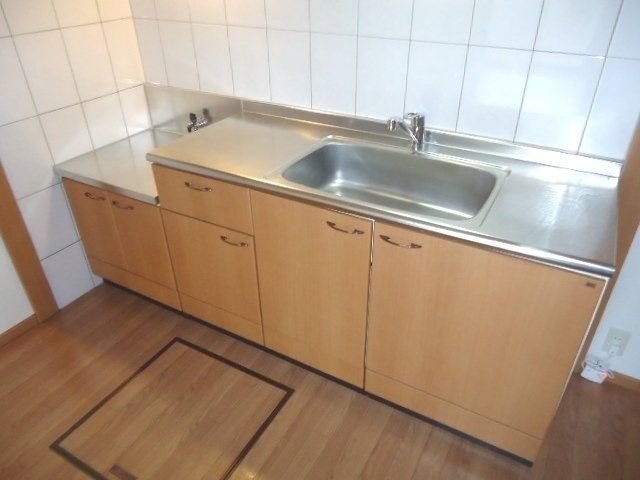 ��ʌ��@�c�s�n���Q���ڂ̃}���V�����̃L�b�`��