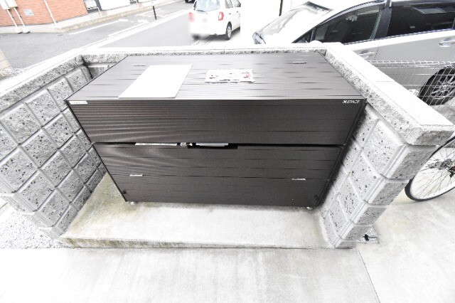 ��ʌ��������܎s���搼��{�P���ڂ̃A�p�[�g�̂��̑�