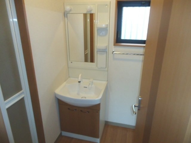 ��ʌ��@�c�s�n���Q���ڂ̃}���V�����̐��ʏ�