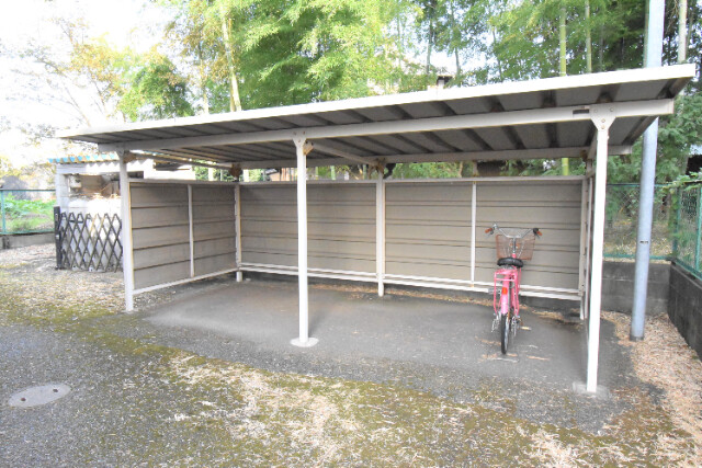 ��ʌ��������܎s�΋�厚�����̃A�p�[�g�̂��̑�