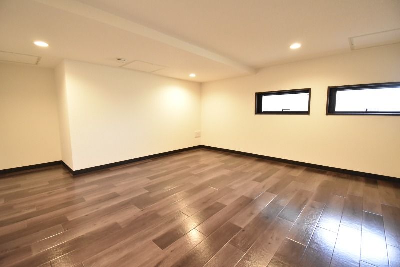 ��ʌ��������܎s����厚�y���̃A�p�[�g�̂��̑������E�X�y�[�X