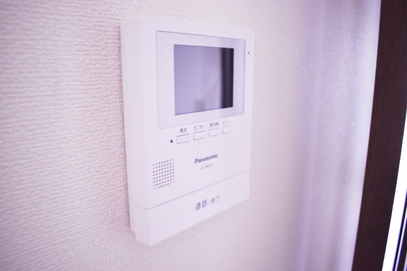 ��ʌ��������܎s��΋���؂P���ڂ̃A�p�[�g�̂��̑�