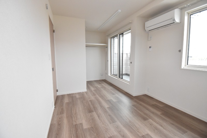 ��ʌ��������܎s�΋�����T���ڂ̃e���X�n�E�X�̂��̑�