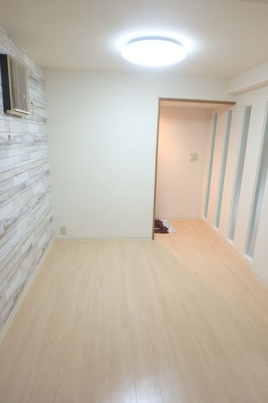 ��ʌ��������܎s��{��O���R���ڂ̃}���V�����̋��ԁE���r���O