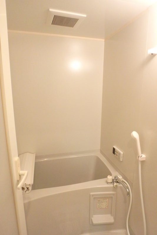 ��ʌ��������܎s��{��O���R���ڂ̃}���V�����̃o�X