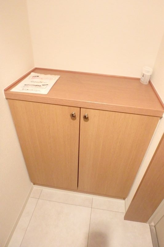 ��ʌ��������܎s��{��O���R���ڂ̃}���V�����̌���