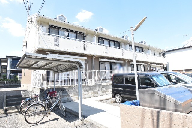 ��ʌ��������܎s�����攪���q�S����4-4�̃A�p�[�g�̌����O��