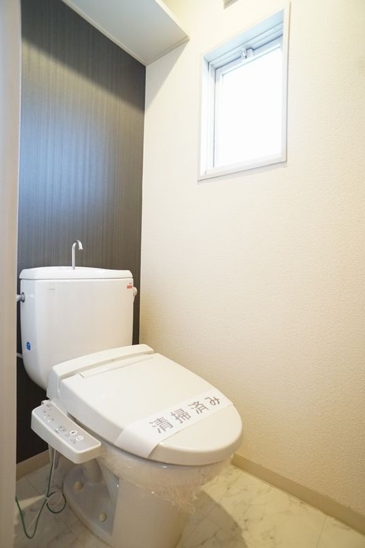 ��ʌ��������܎s������厚�쒆��̃A�p�[�g�̃g�C��