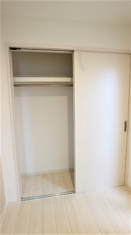 ��ʌ��z�J�s���C�N�^�E���U���ڂ̃A�p�[�g�̎��[