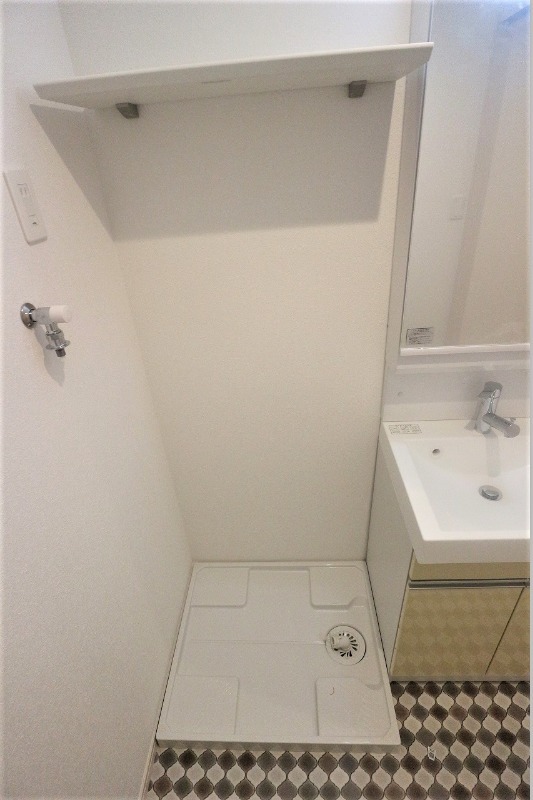 ��ʌ��z�J�s���C�N�^�E���U���ڂ̃A�p�[�g�̂��̑�