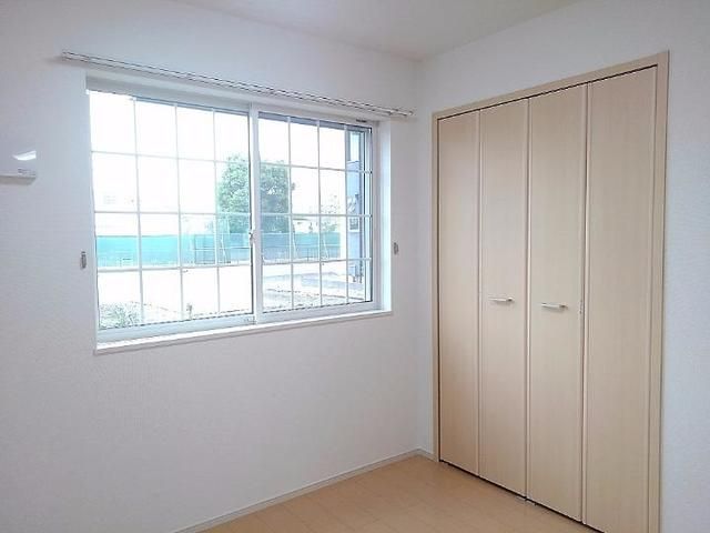 ��ʌ��z�J�s���C�N�^�E���V���ڂ̃A�p�[�g�̂��̑������E�X�y�[�X