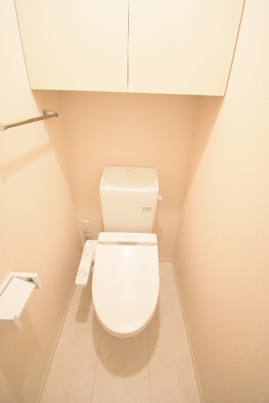 ��ʌ��������܎s���搼��{�P���ڂ̃A�p�[�g�̃g�C��