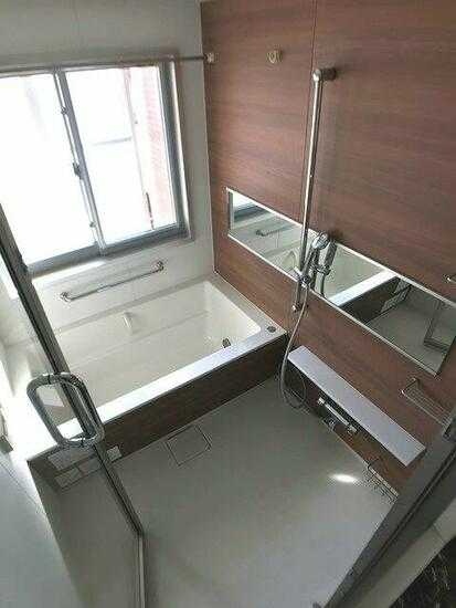 ��ʌ��������܎s��΋撇���P���ڂ̃}���V�����̃o�X