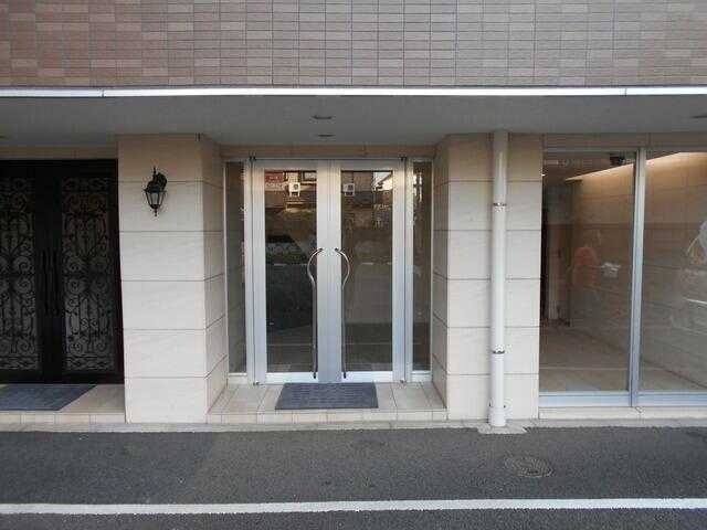 ��ʌ��������܎s��΋撇���P���ڂ̃}���V�����̃G���g�����X