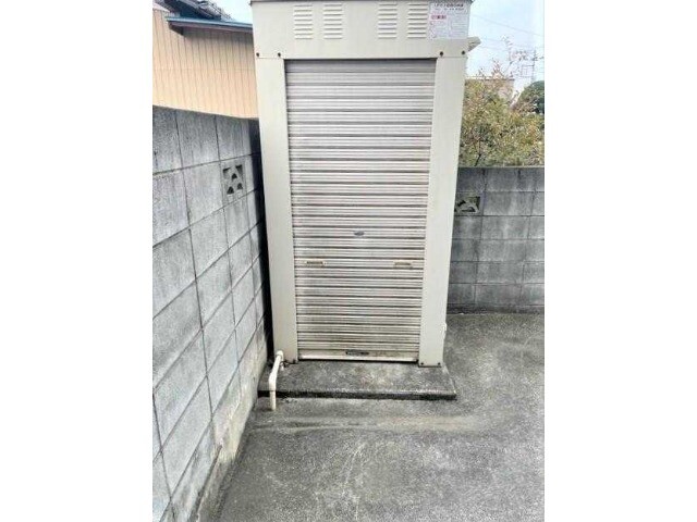 ��ʌ��������܎s�k��������Q���ڂ̃A�p�[�g�̂��̑�