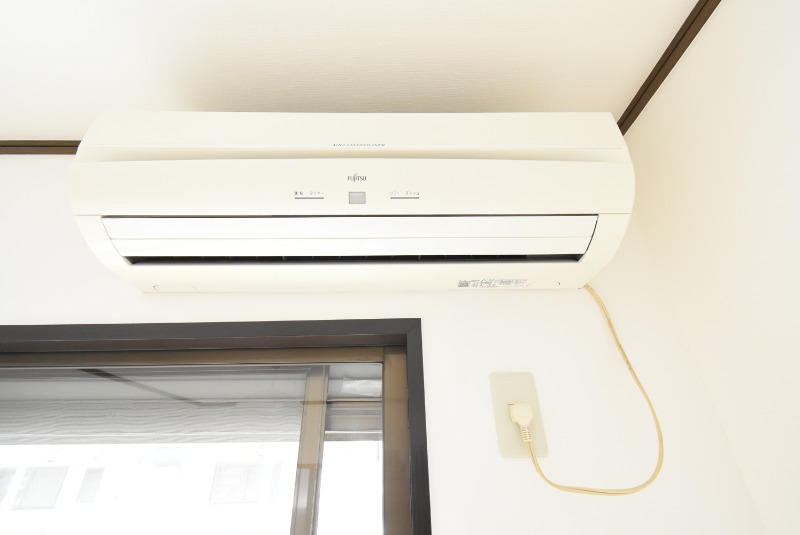 ��ʌ��@�c�s���m�؂Q���ڂ̃e���X�n�E�X�̂��̑��ݔ�