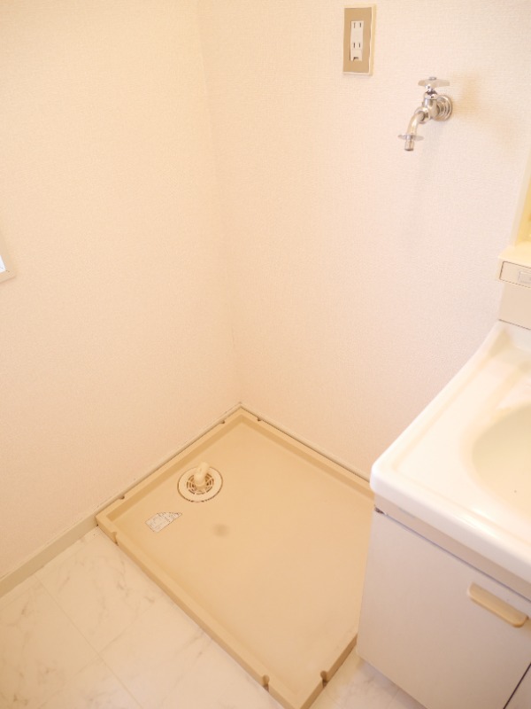 ��ʌ��@�c�s���U���ڂ̃}���V�����̂��̑�