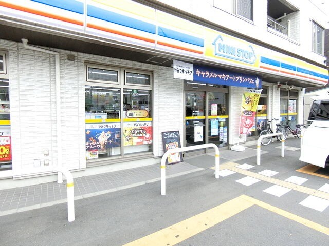 ��ʌ�����s������P���ڂ̃}���V�����̎���