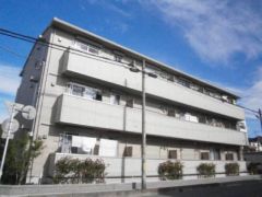 ��ʌ��������܎s��捪�݂S����3-11�̃A�p�[�g�̌����O��