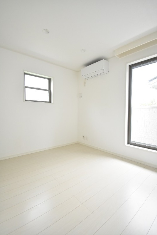 ��ʌ��������܎s����厚�w��̃A�p�[�g�̋��ԁE���r���O