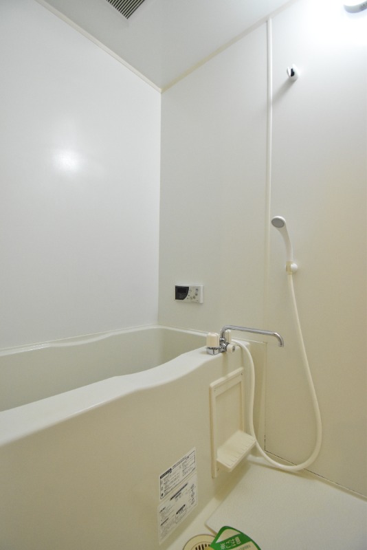 ��ʌ�����s�����J�{���Q���ڂ̃}���V�����̃o�X