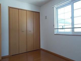 ��ʌ������s�������̃A�p�[�g�̂��̑������E�X�y�[�X