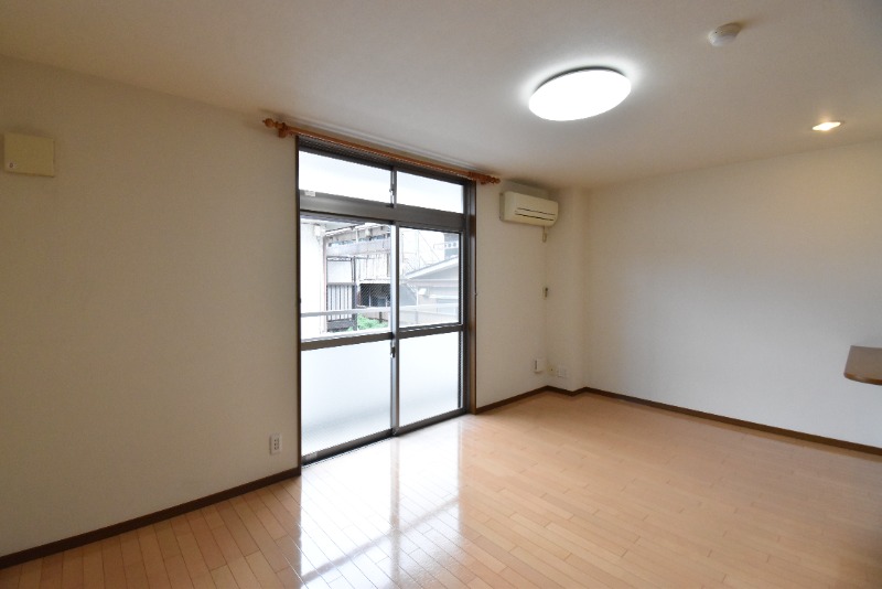 ��ʌ�����s�����J�{���Q���ڂ̃}���V�����̋����E���r���O