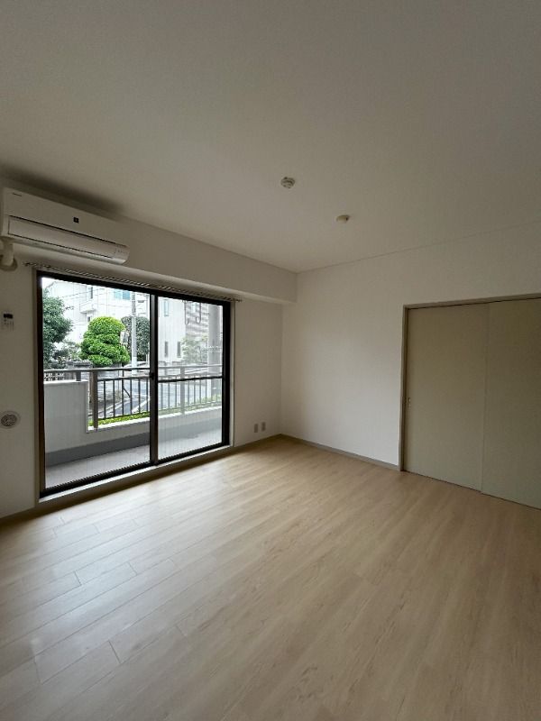 ��ʌ��������܎s�Y�a�挳���P���ڂ̃}���V�����̋��ԁE���r���O