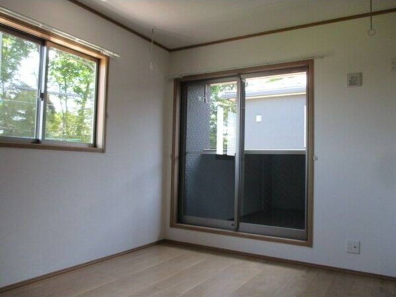 ��ʌ��������܎s�΋�厚�O���̃A�p�[�g�̂��̑������E�X�y�[�X