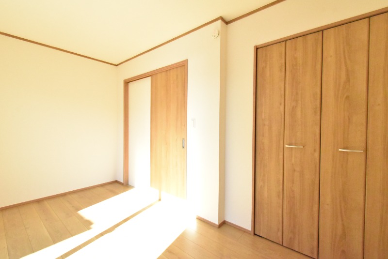 ��ʌ�����s������U���ڂ̃e���X�n�E�X�̂��̑�