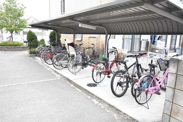 ��ʌ��������܎s��{��O���Q���ڂ̃A�p�[�g�̂��̑�