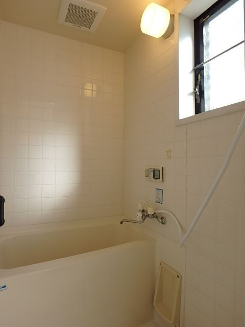 ��ʌ��������܎s�k����i���R���ڂ̃}���V�����̃o�X