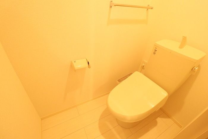 ��ʌ��z�J�s���C�N�^�E���U���ڂ̃A�p�[�g�̃g�C��