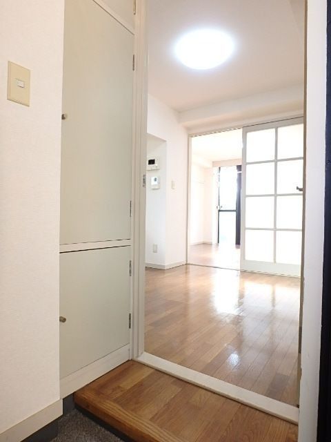 ��ʌ��������܎s�k����i���R���ڂ̃}���V�����̌���