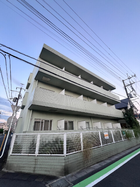 ��ʌ��������܎s��΋擌��΂S���ڂ̃}���V�����̌����O��