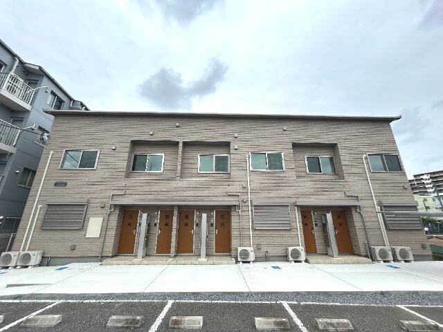 ��ʌ��������܎s�k��{�����R���ڂ̃A�p�[�g�̌����O��