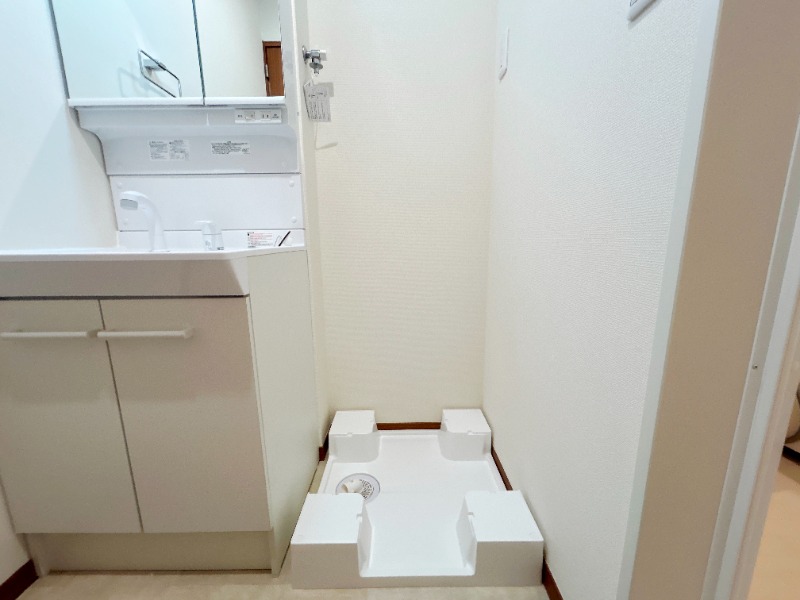 ��ʌ��������܎s�k��{�����R���ڂ̃A�p�[�g�̂��̑�