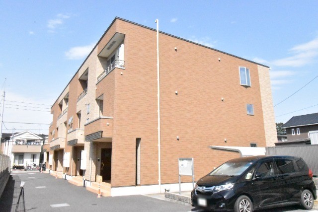 ��ʌ��������܎s�΋�厚���1438-8�̃A�p�[�g�̌����O��