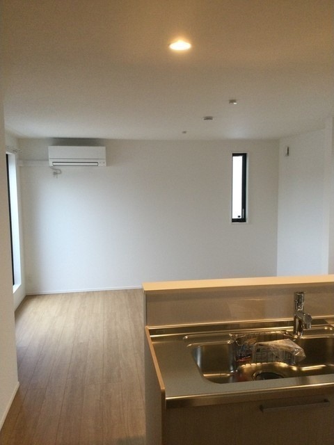 ��ʌ��������܎s�k��������Q���ڂ̈�ˌ��Ă̋��ԁE���r���O