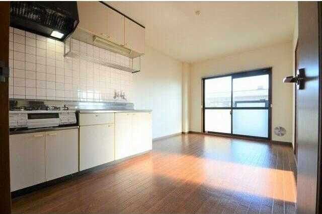 ��ʌ��������܎s��΋�약��P���ڂ̃}���V�����̋��ԁE���r���O