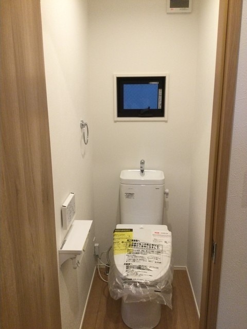 ��ʌ��������܎s�k��������Q���ڂ̈�ˌ��Ẵg�C��