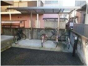 ��ʌ�����s���ȂP���ڂ̃A�p�[�g�̂��̑�